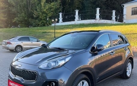 KIA Sportage IV рестайлинг, 2018 год, 1 750 000 рублей, 2 фотография