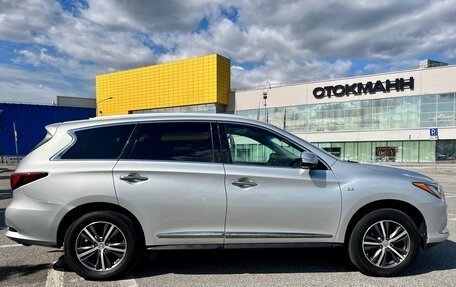 Infiniti QX60 I рестайлинг, 2018 год, 1 800 000 рублей, 8 фотография