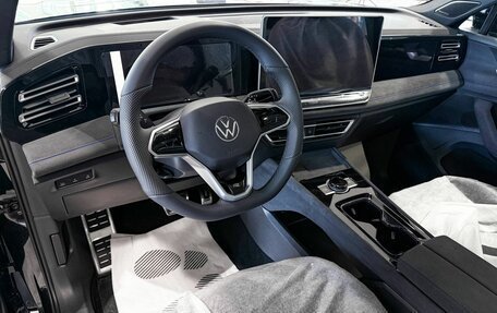 Volkswagen Tiguan, 2026 год, 4 990 000 рублей, 12 фотография