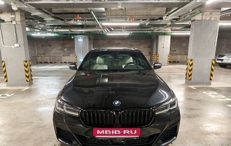 BMW 5 серия, 2021 год, 4 990 000 рублей, 2 фотография