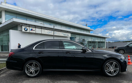 Mercedes-Benz E-Класс, 2019 год, 3 245 000 рублей, 4 фотография