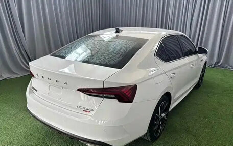 Skoda Octavia IV, 2022 год, 2 800 000 рублей, 4 фотография