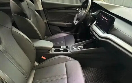 Skoda Octavia IV, 2022 год, 2 800 000 рублей, 11 фотография