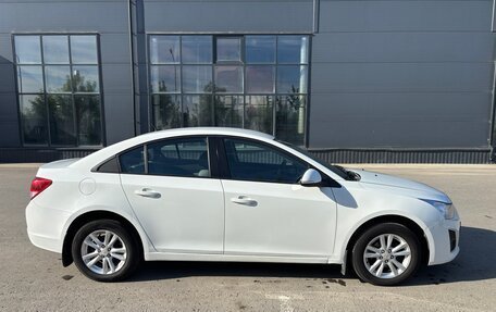 Chevrolet Cruze II, 2015 год, 879 000 рублей, 2 фотография