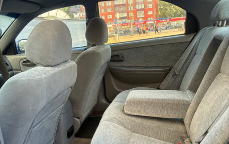 KIA Magentis I, 2005 год, 290 000 рублей, 11 фотография