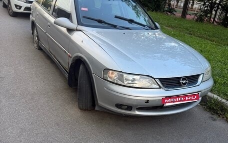 Opel Vectra B рестайлинг, 2000 год, 40 000 рублей, 3 фотография