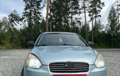 Hyundai Verna II, 2006 год, 350 000 рублей, 2 фотография