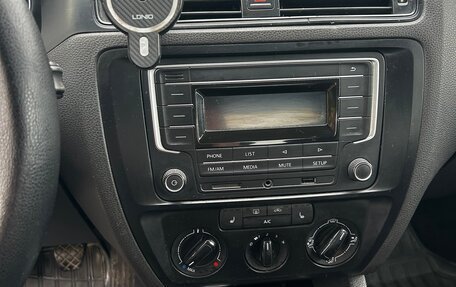 Volkswagen Jetta VI, 2015 год, 650 000 рублей, 9 фотография