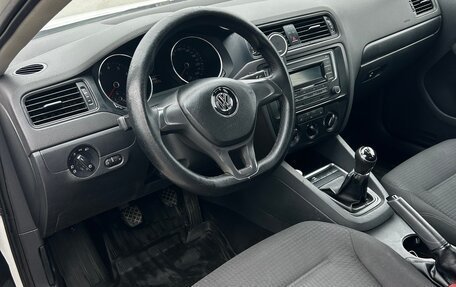 Volkswagen Jetta VI, 2015 год, 650 000 рублей, 11 фотография