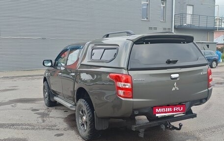 Mitsubishi L200 IV рестайлинг, 2016 год, 2 050 000 рублей, 11 фотография