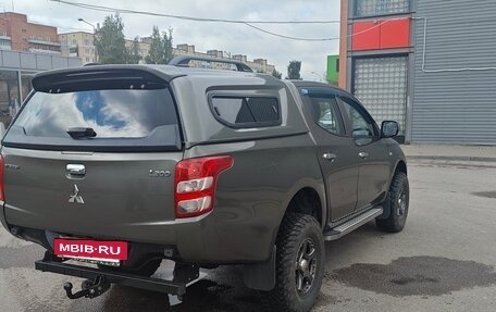 Mitsubishi L200 IV рестайлинг, 2016 год, 2 050 000 рублей, 10 фотография