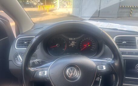 Volkswagen Polo VI (EU Market), 2018 год, 955 000 рублей, 5 фотография