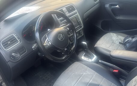 Volkswagen Polo VI (EU Market), 2018 год, 955 000 рублей, 4 фотография