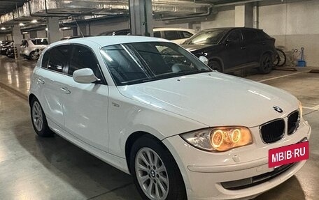 BMW 1 серия, 2010 год, 749 000 рублей, 2 фотография