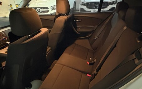 BMW 1 серия, 2010 год, 749 000 рублей, 10 фотография