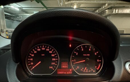 BMW 1 серия, 2010 год, 749 000 рублей, 12 фотография