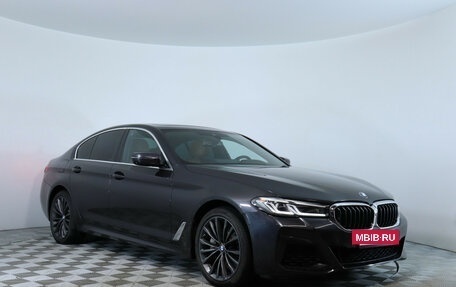 BMW 5 серия, 2020 год, 6 100 000 рублей, 3 фотография