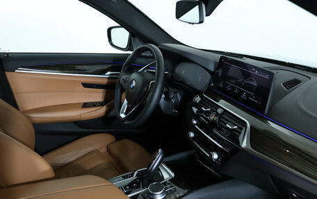 BMW 5 серия, 2020 год, 6 100 000 рублей, 11 фотография