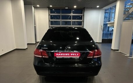 Mercedes-Benz E-Класс, 2014 год, 2 360 000 рублей, 4 фотография