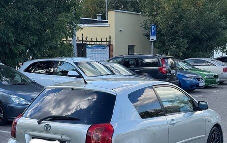 Toyota Corolla, 2004 год, 350 000 рублей, 4 фотография
