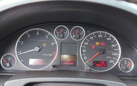 Audi A6, 2001 год, 300 000 рублей, 8 фотография