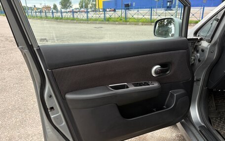 Nissan Tiida, 2010 год, 855 000 рублей, 16 фотография