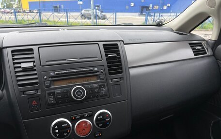 Nissan Tiida, 2010 год, 855 000 рублей, 19 фотография