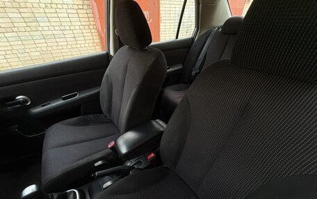 Nissan Tiida, 2010 год, 855 000 рублей, 22 фотография