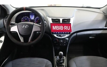 Hyundai Solaris II рестайлинг, 2016 год, 879 000 рублей, 9 фотография
