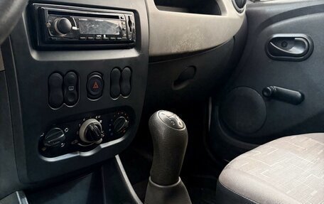 Renault Logan I, 2011 год, 333 000 рублей, 12 фотография
