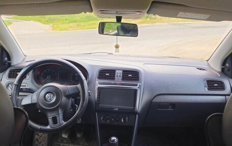Volkswagen Polo VI (EU Market), 2014 год, 650 000 рублей, 5 фотография