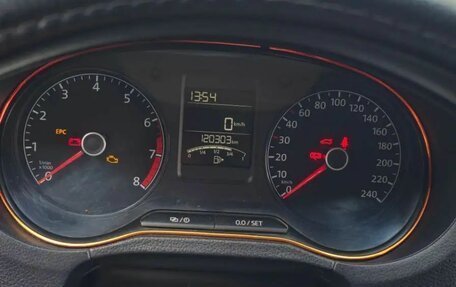 Volkswagen Polo VI (EU Market), 2014 год, 650 000 рублей, 10 фотография