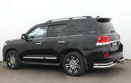 Toyota Land Cruiser 200, 2016 год, 5 115 000 рублей, 6 фотография