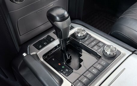 Toyota Land Cruiser 200, 2016 год, 5 115 000 рублей, 17 фотография