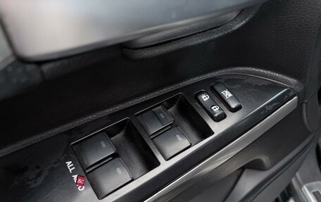 Toyota Land Cruiser 200, 2016 год, 5 115 000 рублей, 15 фотография