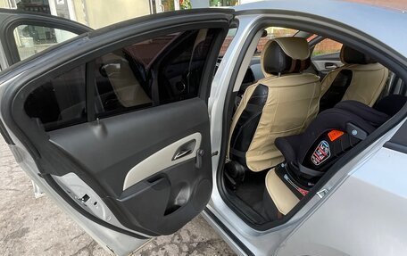 Chevrolet Cruze II, 2011 год, 600 000 рублей, 5 фотография