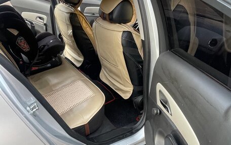 Chevrolet Cruze II, 2011 год, 600 000 рублей, 7 фотография