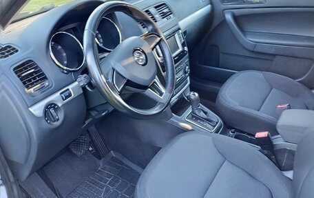 Skoda Yeti I рестайлинг, 2017 год, 1 500 000 рублей, 12 фотография