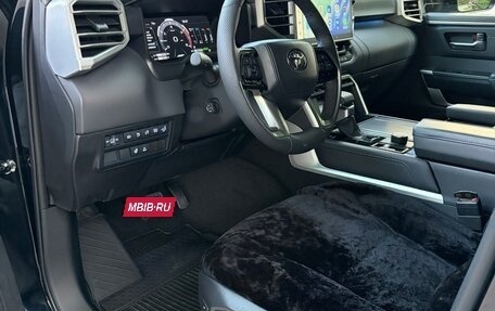 Toyota Sequoia, 2024 год, 11 100 000 рублей, 25 фотография