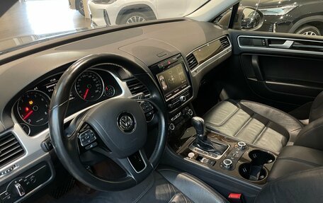 Volkswagen Touareg III, 2014 год, 2 149 000 рублей, 7 фотография