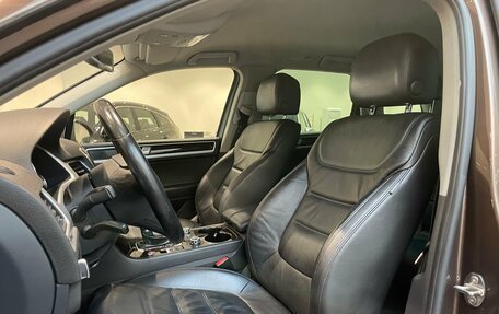 Volkswagen Touareg III, 2014 год, 2 149 000 рублей, 8 фотография