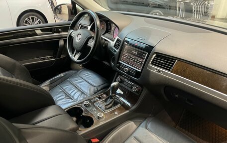 Volkswagen Touareg III, 2014 год, 2 149 000 рублей, 11 фотография