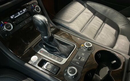 Volkswagen Touareg III, 2014 год, 2 149 000 рублей, 17 фотография