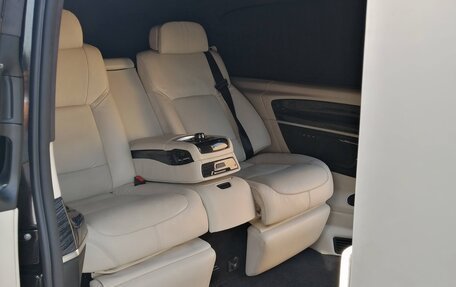 Mercedes-Benz V-Класс, 2020 год, 9 999 999 рублей, 7 фотография
