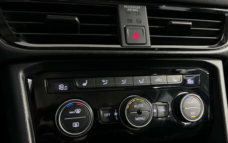 Volkswagen Taos, 2022 год, 2 327 000 рублей, 16 фотография