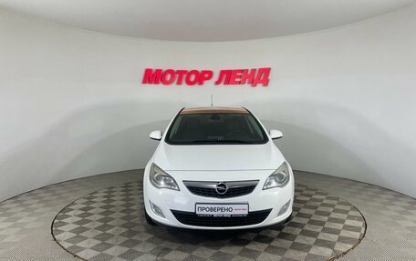 Opel Astra J, 2011 год, 569 000 рублей, 2 фотография