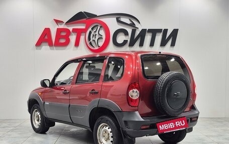 Chevrolet Niva I рестайлинг, 2010 год, 525 000 рублей, 5 фотография