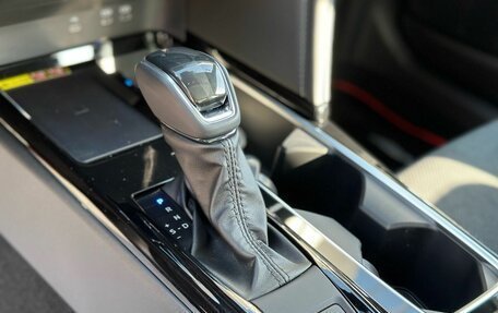 Toyota Camry, 2026 год, 4 080 000 рублей, 22 фотография