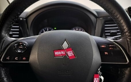 Mitsubishi Outlander III рестайлинг 3, 2014 год, 1 190 000 рублей, 18 фотография