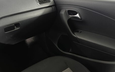 Volkswagen Polo VI (EU Market), 2013 год, 840 000 рублей, 14 фотография